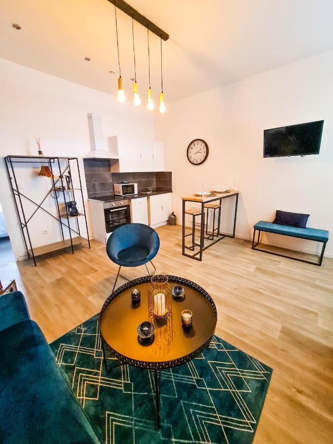 Ng Suitehome - Lille I Tourcoing Winoc - Appartement T2 - Netflix - Wifi - Cuisine - Parking Gratuit מראה חיצוני תמונה