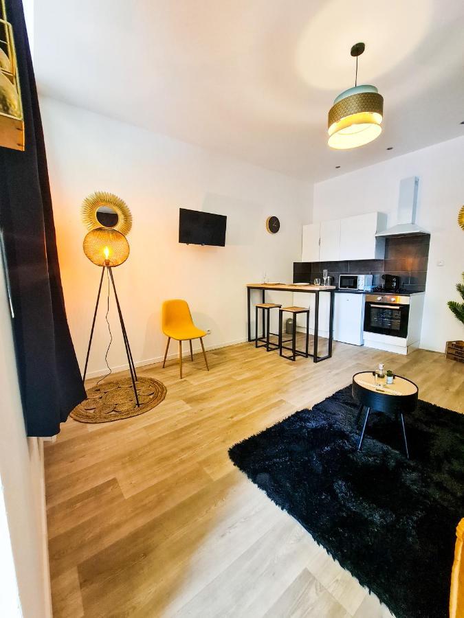 Ng Suitehome - Lille I Tourcoing Winoc - Appartement T2 - Netflix - Wifi - Cuisine - Parking Gratuit מראה חיצוני תמונה