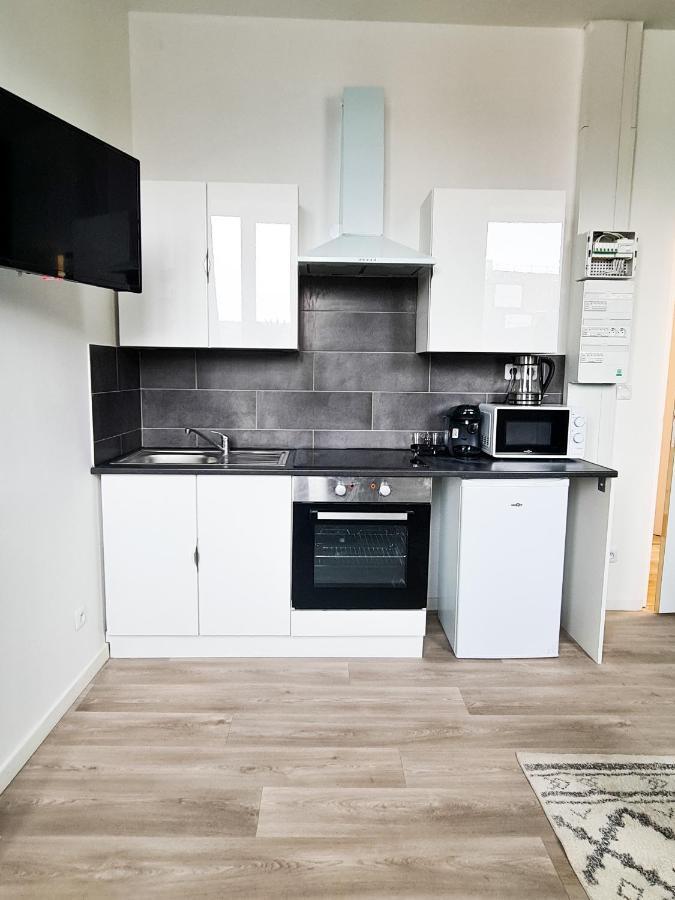 Ng Suitehome - Lille I Tourcoing Winoc - Appartement T2 - Netflix - Wifi - Cuisine - Parking Gratuit מראה חיצוני תמונה